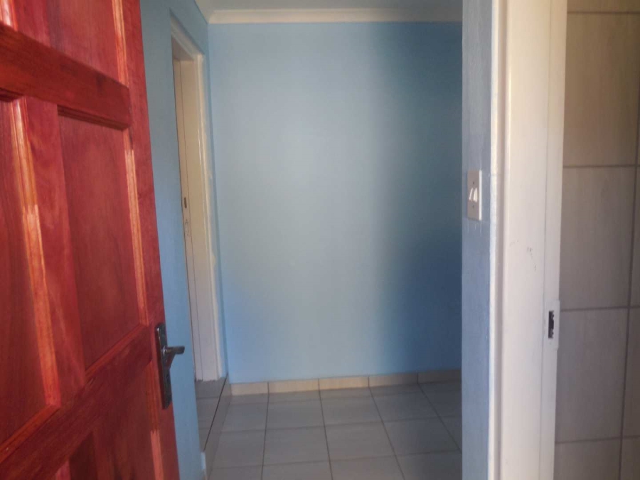 1 Bedroom Property for Sale in East Lynne Gauteng