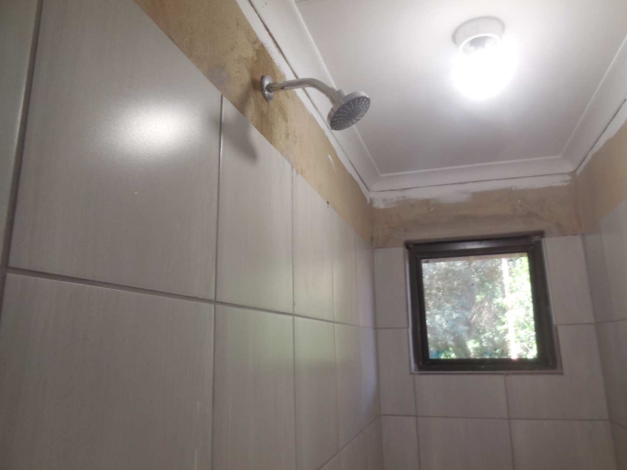 1 Bedroom Property for Sale in East Lynne Gauteng