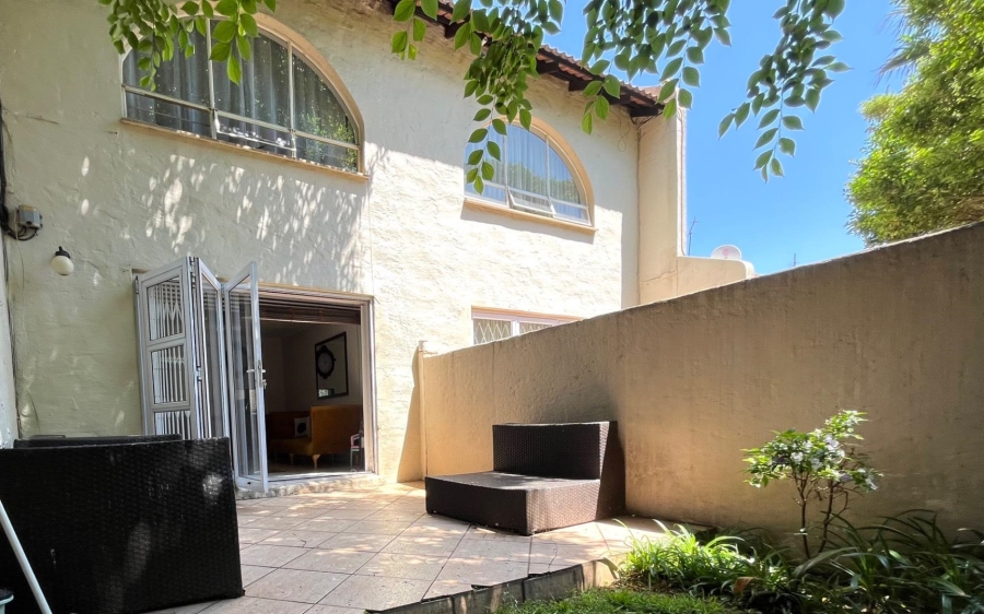 2 Bedroom Property for Sale in Rembrandt Park Gauteng