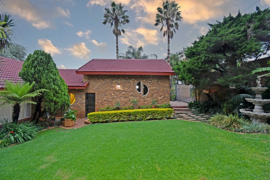 4 Bedroom Property for Sale in Noordheuwel Gauteng