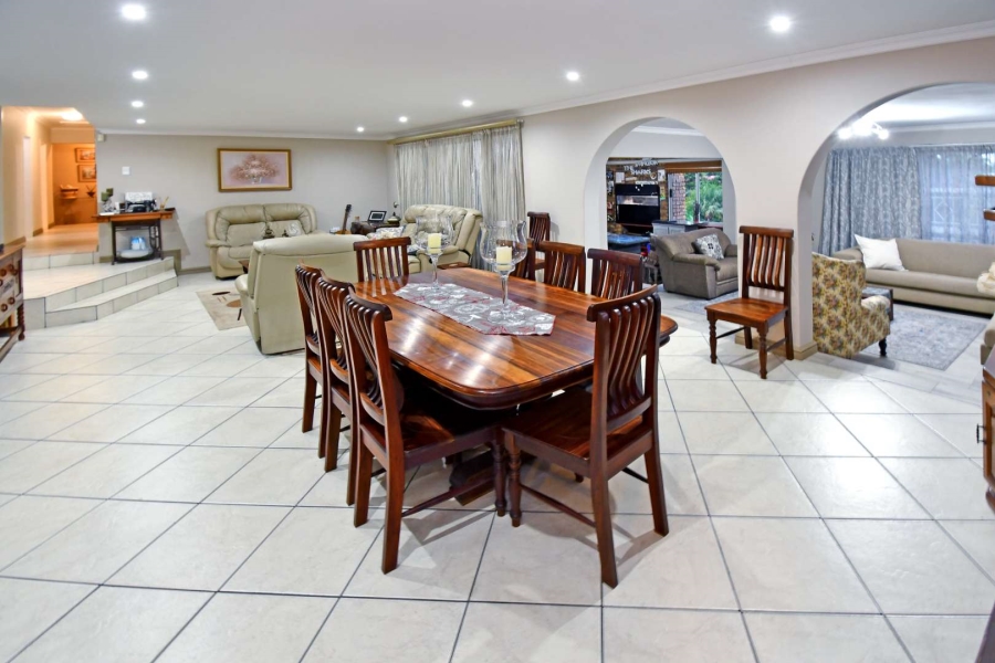 4 Bedroom Property for Sale in Noordheuwel Gauteng