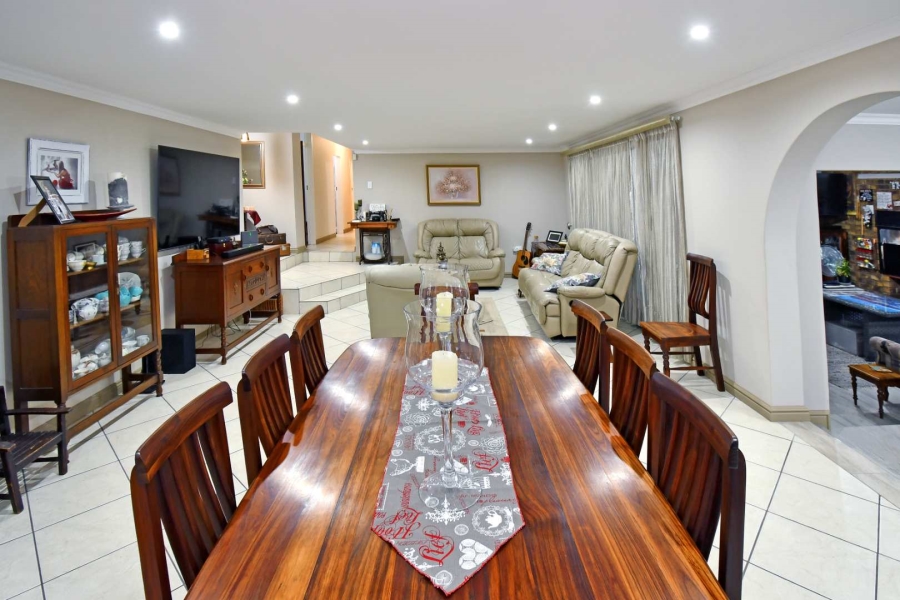 4 Bedroom Property for Sale in Noordheuwel Gauteng