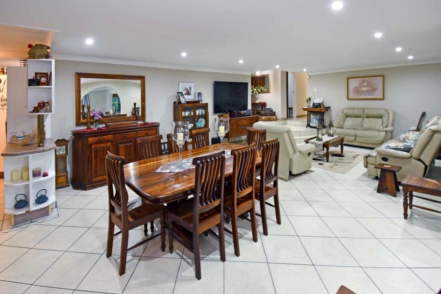 4 Bedroom Property for Sale in Noordheuwel Gauteng