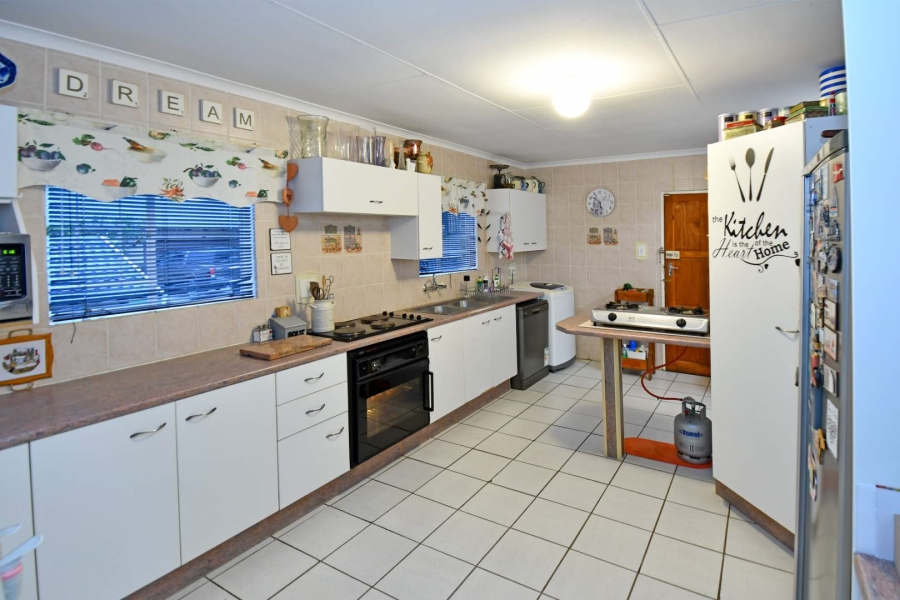 4 Bedroom Property for Sale in Noordheuwel Gauteng