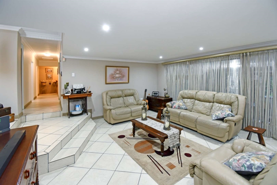 4 Bedroom Property for Sale in Noordheuwel Gauteng