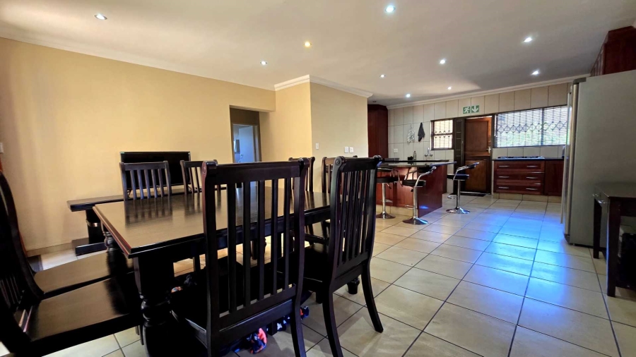 4 Bedroom Property for Sale in Vanderbijlpark South West Gauteng