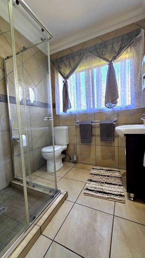 4 Bedroom Property for Sale in Vanderbijlpark South West Gauteng