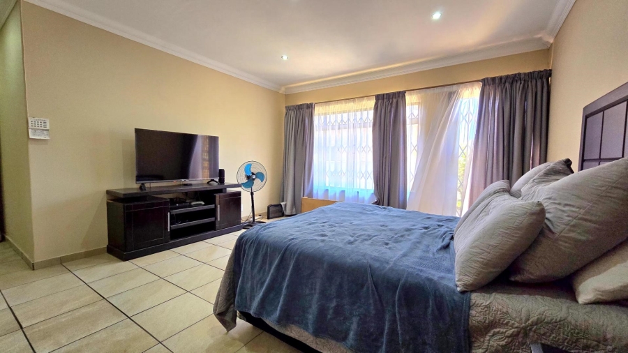 4 Bedroom Property for Sale in Vanderbijlpark South West Gauteng