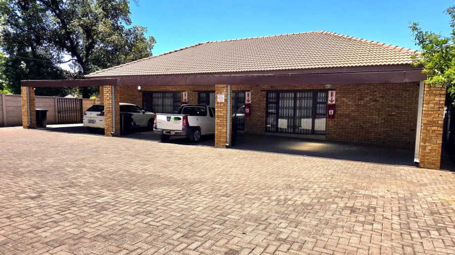 4 Bedroom Property for Sale in Vanderbijlpark South West Gauteng