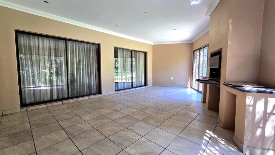 7 Bedroom Property for Sale in Vanderbijlpark South West Gauteng