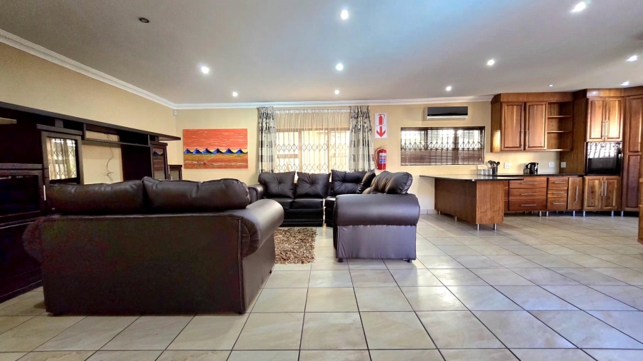 7 Bedroom Property for Sale in Vanderbijlpark South West Gauteng
