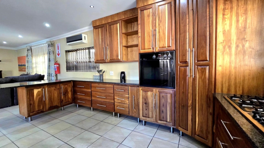 7 Bedroom Property for Sale in Vanderbijlpark South West Gauteng