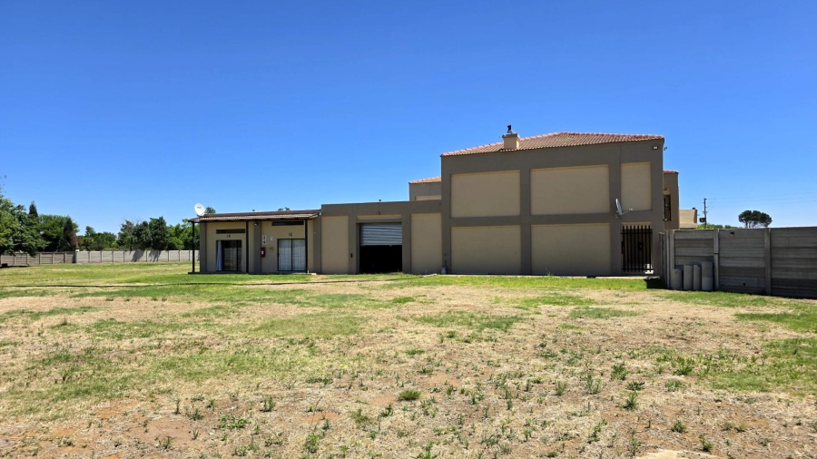 18 Bedroom Property for Sale in Nanescol Gauteng