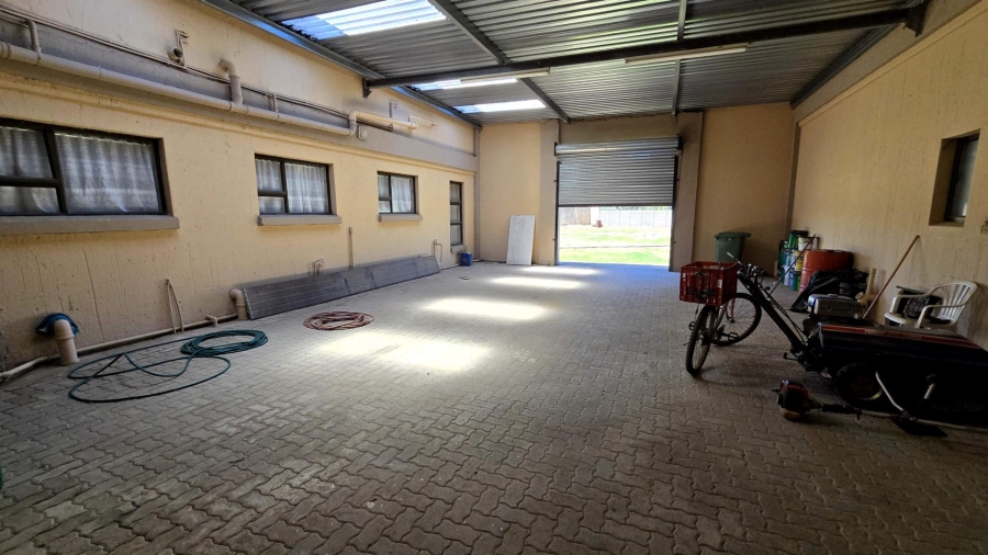 18 Bedroom Property for Sale in Nanescol Gauteng