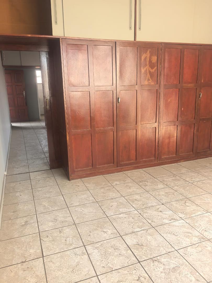 1 Bedroom Property for Sale in Sunnyside Gauteng