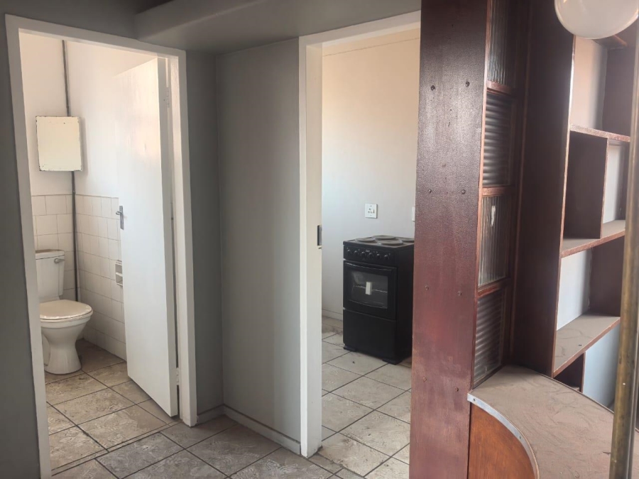 1 Bedroom Property for Sale in Sunnyside Gauteng