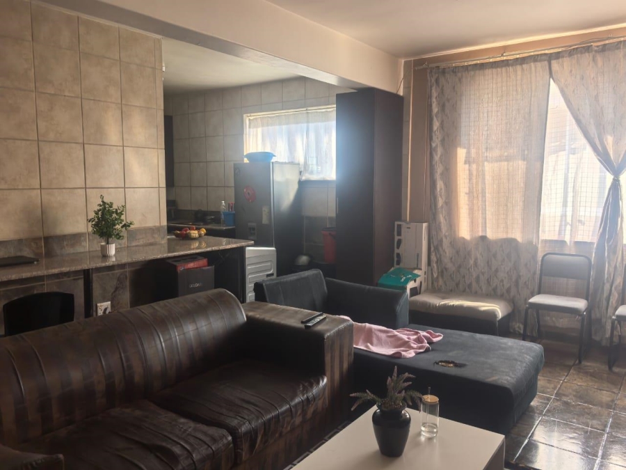 2 Bedroom Property for Sale in Sunnyside Gauteng