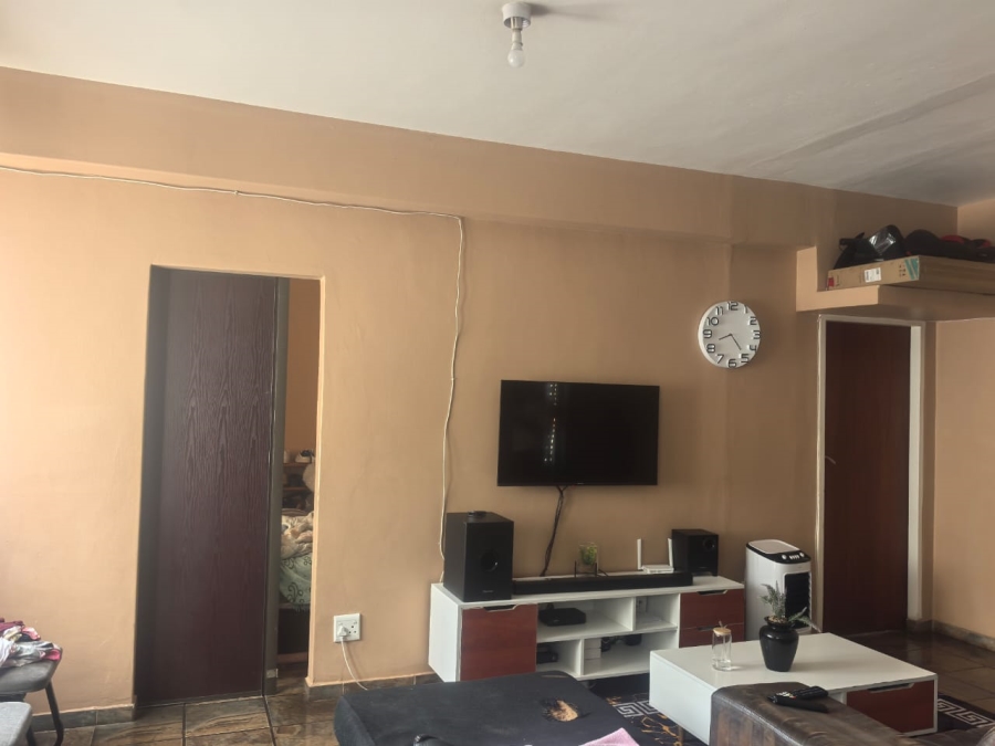 2 Bedroom Property for Sale in Sunnyside Gauteng