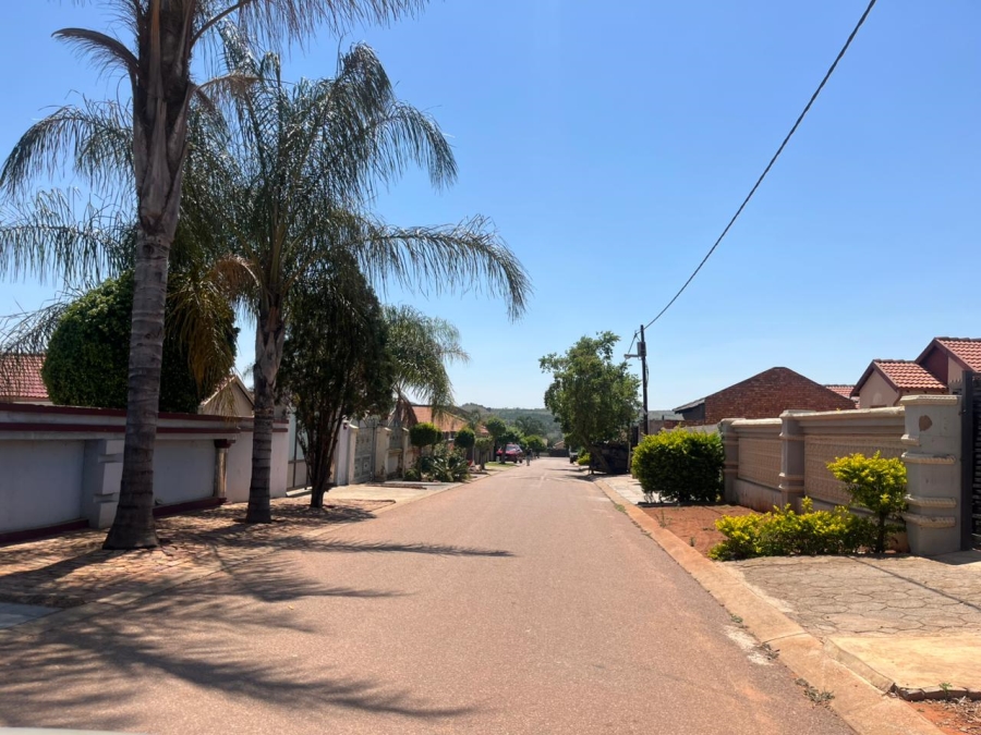 3 Bedroom Property for Sale in Mahube Valley Gauteng