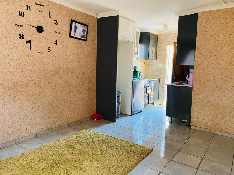 2 Bedroom Property for Sale in Mamelodi East Gauteng