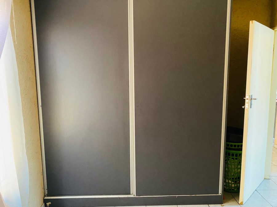 2 Bedroom Property for Sale in Mamelodi East Gauteng