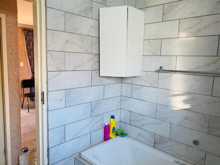 2 Bedroom Property for Sale in Mamelodi East Gauteng