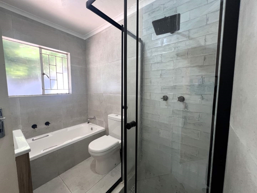 3 Bedroom Property for Sale in Northwold Gauteng