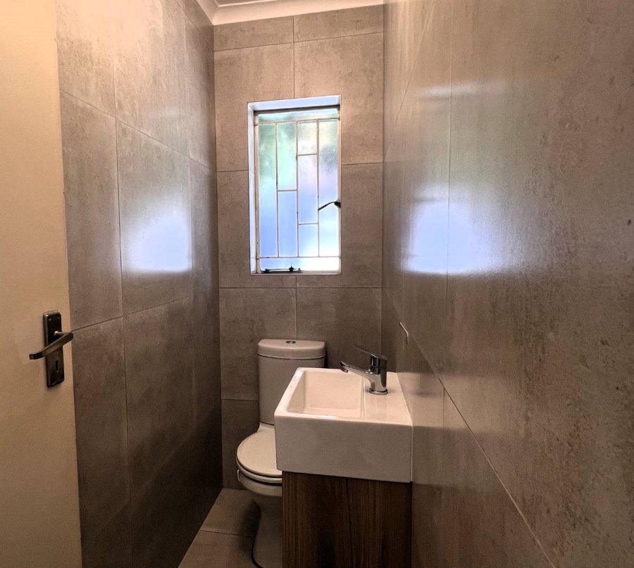 3 Bedroom Property for Sale in Northwold Gauteng