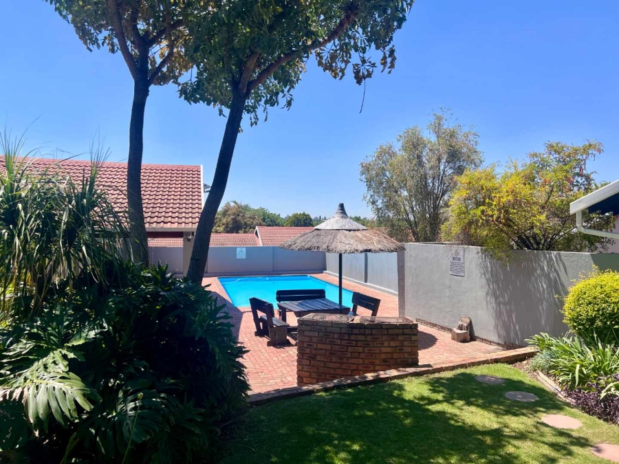 3 Bedroom Property for Sale in Northwold Gauteng