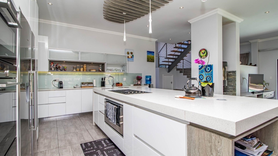 4 Bedroom Property for Sale in Ebotse Golf Estate Gauteng