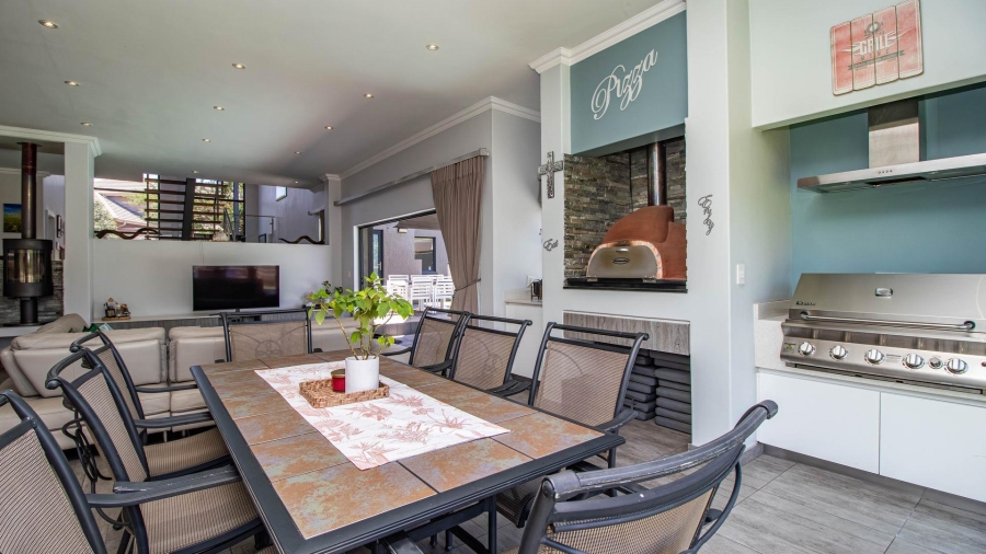 4 Bedroom Property for Sale in Ebotse Golf Estate Gauteng