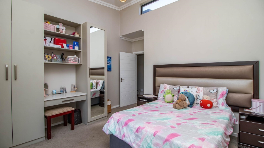 4 Bedroom Property for Sale in Ebotse Golf Estate Gauteng