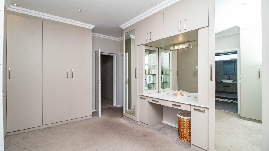 4 Bedroom Property for Sale in Ebotse Golf Estate Gauteng