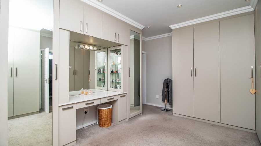 4 Bedroom Property for Sale in Ebotse Golf Estate Gauteng