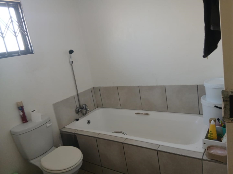 3 Bedroom Property for Sale in Dersley Gauteng