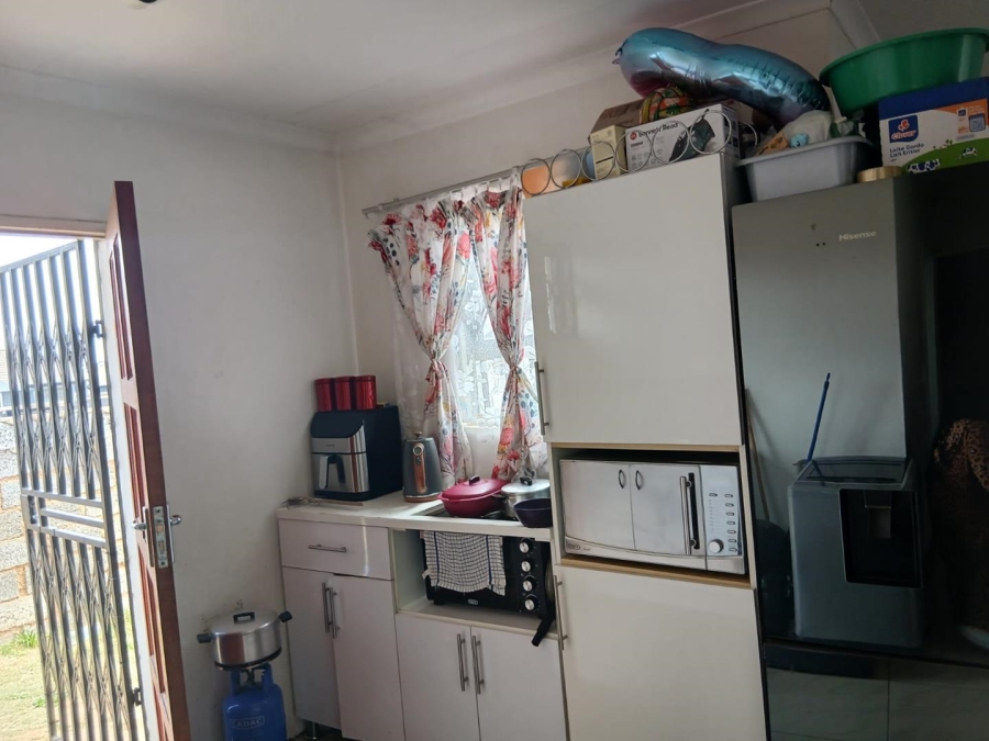 3 Bedroom Property for Sale in Dersley Gauteng
