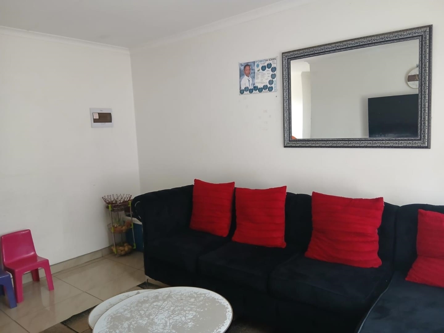 3 Bedroom Property for Sale in Dersley Gauteng