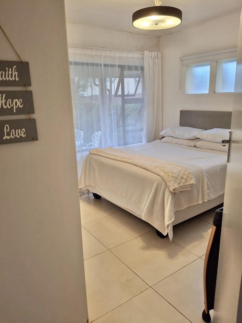 2 Bedroom Property for Sale in Sunninghill Gauteng