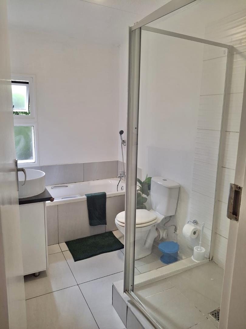 2 Bedroom Property for Sale in Sunninghill Gauteng