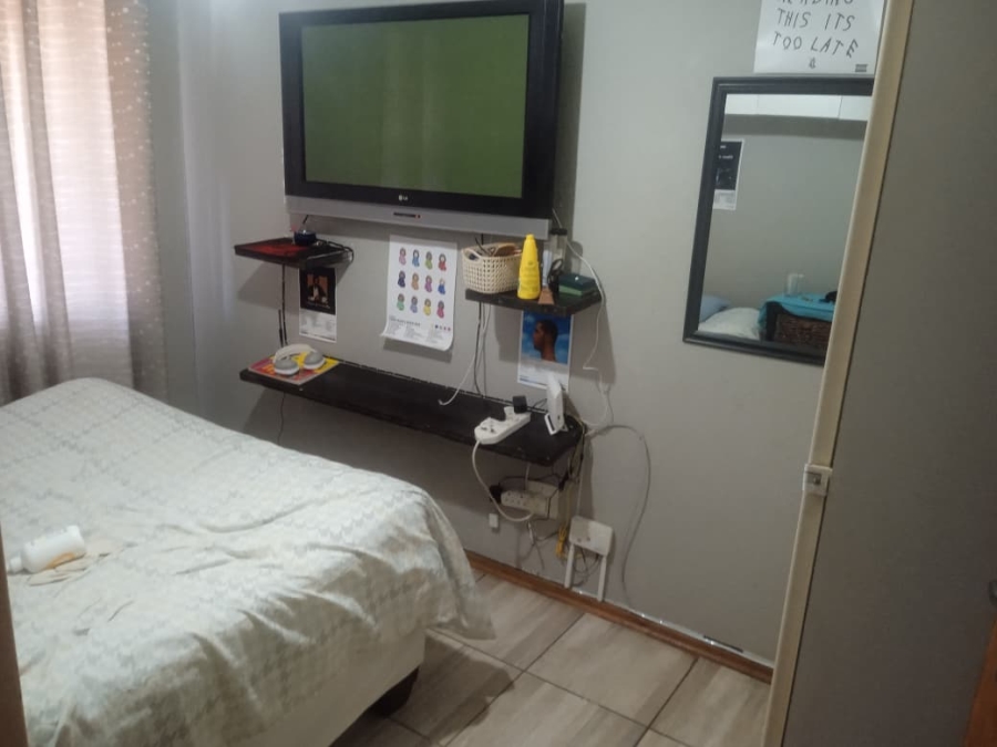 2 Bedroom Property for Sale in Florida Gauteng