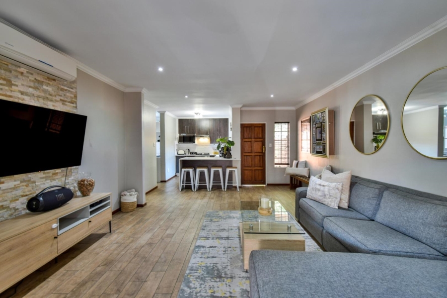 2 Bedroom Property for Sale in Equestria Gauteng