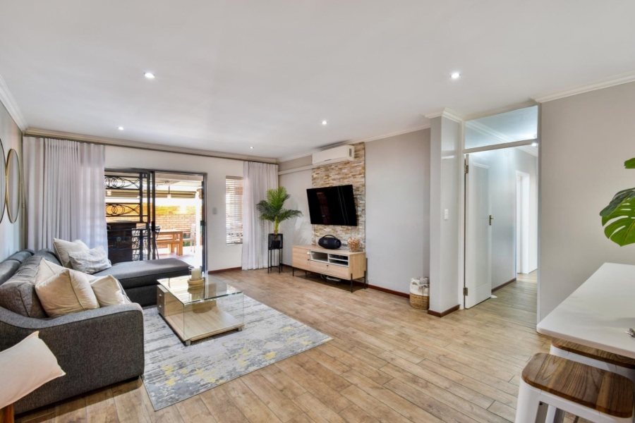 2 Bedroom Property for Sale in Equestria Gauteng