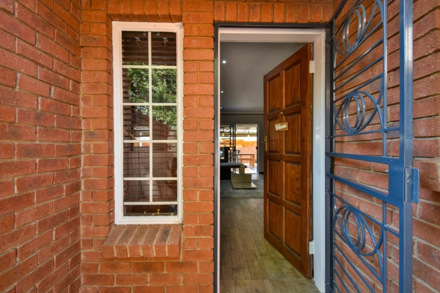 2 Bedroom Property for Sale in Equestria Gauteng