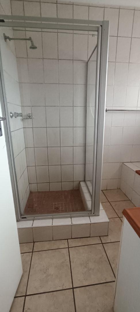 To Let 1 Bedroom Property for Rent in Birchleigh Gauteng
