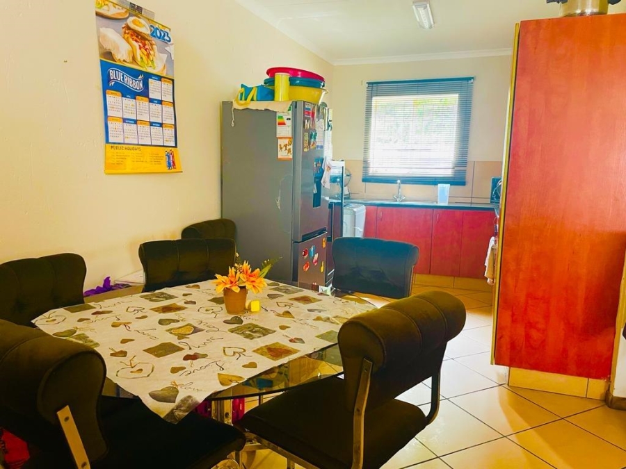 3 Bedroom Property for Sale in Dunnottar Gauteng