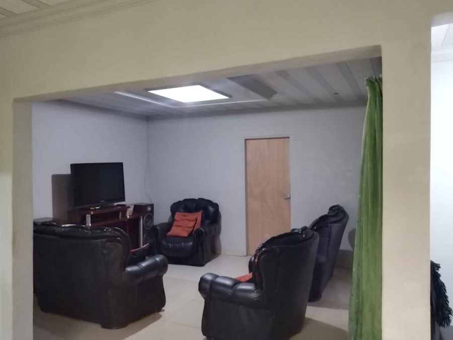 2 Bedroom Property for Sale in Soshanguve South Ext 5 Gauteng