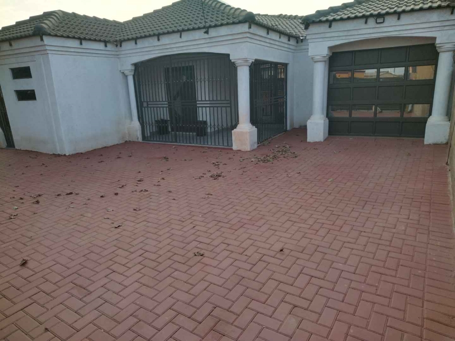 2 Bedroom Property for Sale in Soshanguve South Ext 5 Gauteng