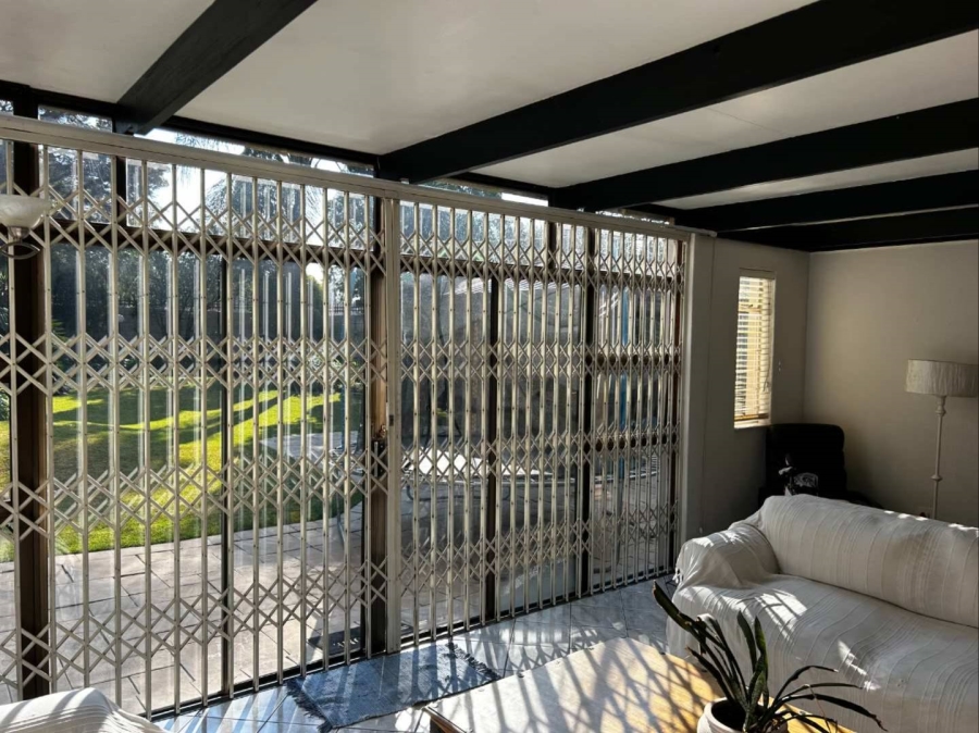 4 Bedroom Property for Sale in Brackenhurst Gauteng