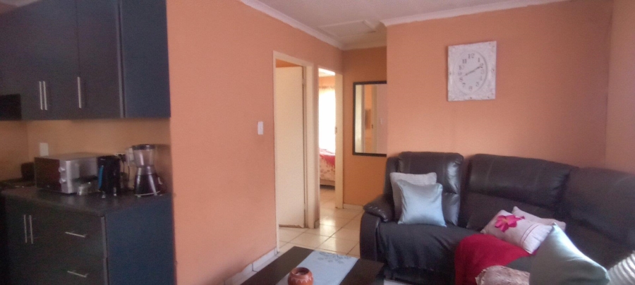2 Bedroom Property for Sale in Mahube Valley Gauteng
