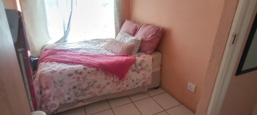 2 Bedroom Property for Sale in Mahube Valley Gauteng